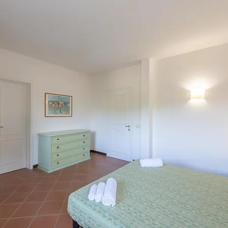 Appart hôtel With Air Conditioning And Private Outdoor Area Just A Few Minutes From La Pelosa Punta de su Torrione
