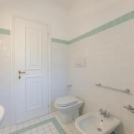 Appart hôtel With Air Conditioning And Private Outdoor Area Just A Few Minutes From La Pelosa Punta de su Torrione