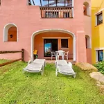 With Air Conditioning And Private Outdoor Area Just A Few Minutes From La Pelosa 3* Punta de su Torrione